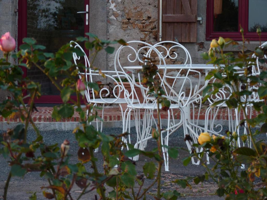 Chambres D'Hotes Le Chateau Rouge Saint-Germain-sur-Moine Εξωτερικό φωτογραφία